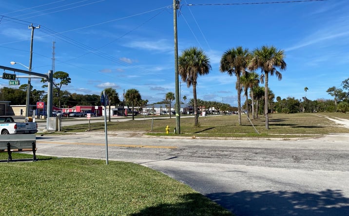 Pictures of Land property located at 327 Ridgewood Ave, Daytona Beach, FL 32117 for sales - image #1