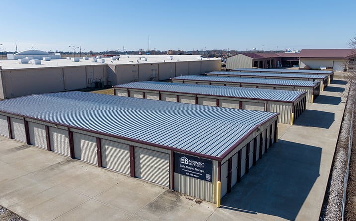 Pictures of Self Storage property located at 256 W Ferris St, Galesburg, IL 61401, 620 Wabash Ave, Carthage, IL 62321, 236 N Bower Rd, Macomb, IL 61455 for sales - image #1