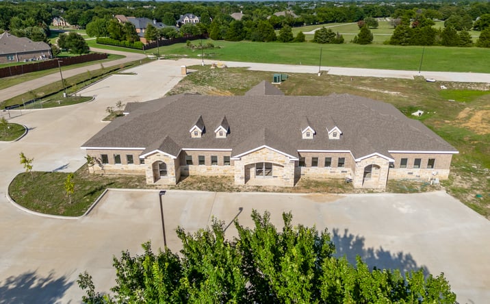Pictures of Office property located at 2827 Jessica Ln, Lucas, TX 75002 for sales - image #1