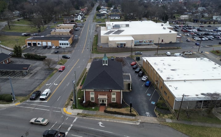 Pictures of Office property located at 2 Park St, Athens, TN 37303 for sales - image #1