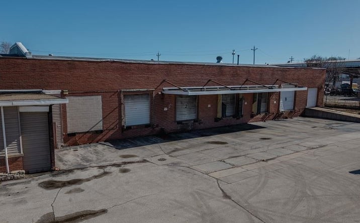 Pictures of Industrial property located at 3354 N 35th St, Milwaukee, WI 53216 for sales - image #1