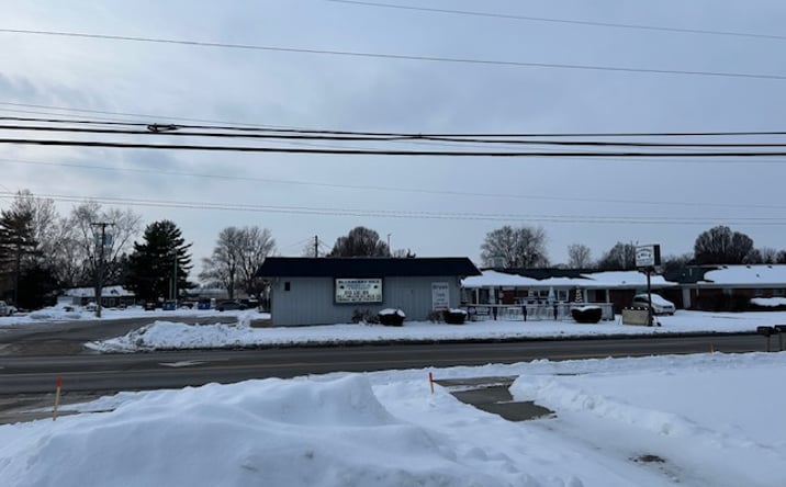 Pictures of Retail property located at 122 S UNION ST, Bryan, OH 43506 for sales - image #1