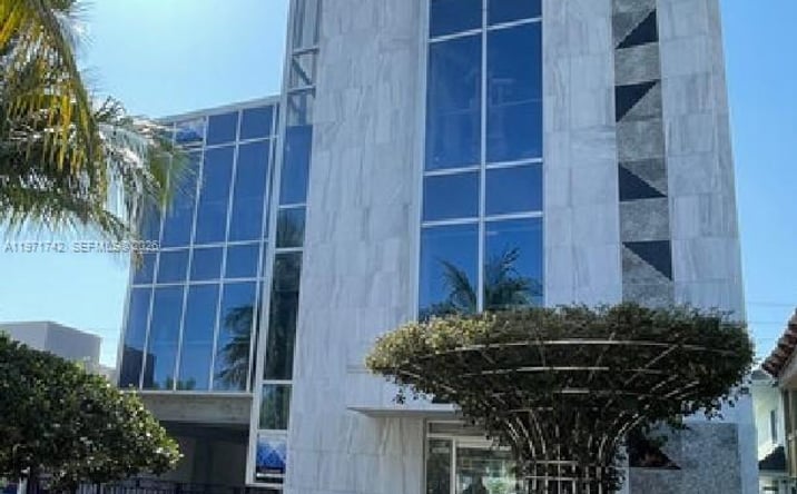 Pictures of Mixed Use, Office, Retail property located at 240 Commercial Blvd, Lauderdale By The Sea, FL 33308 for sales - image #1