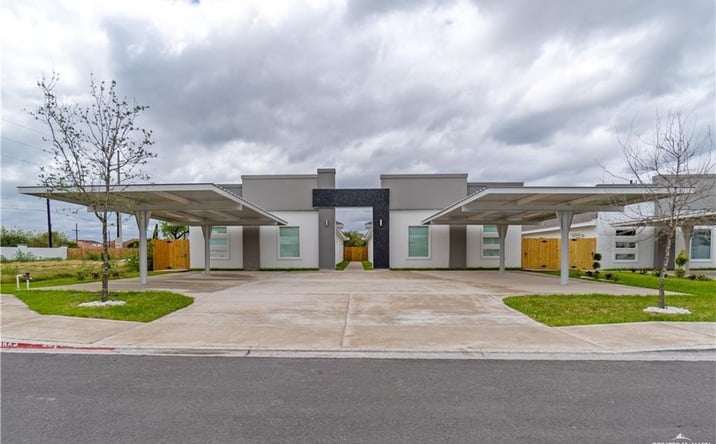 Pictures of Multifamily property located at 417 E Acacia Street, Alamo, TX 78516 for sales - image #1