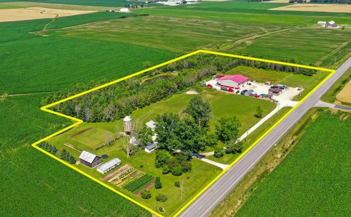 Pictures of Mixed Use, Self Storage, Special Purpose property located at 3106 E CTH V Mishicot, Mishicot, WI 54228 for sales - image #1