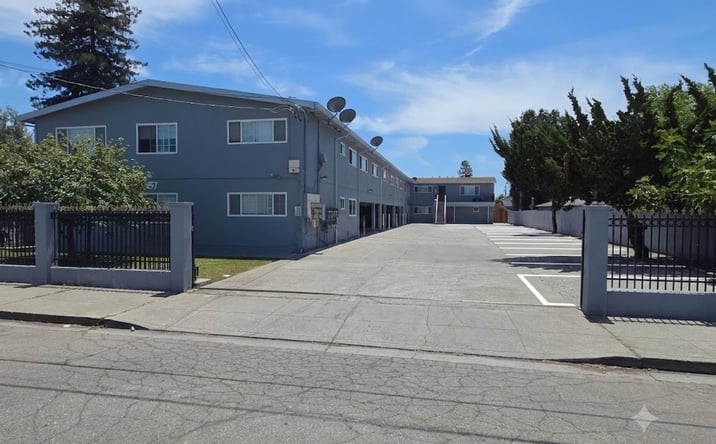 Pictures of Multifamily property located at 257 Poplar Ave, Hayward, CA 94541 for sales - image #1