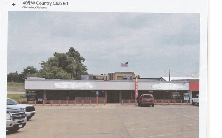 Pictures of Mixed Use property located at 404 W Country Club Road, Chickasha, OK 73018 for sales - image #1