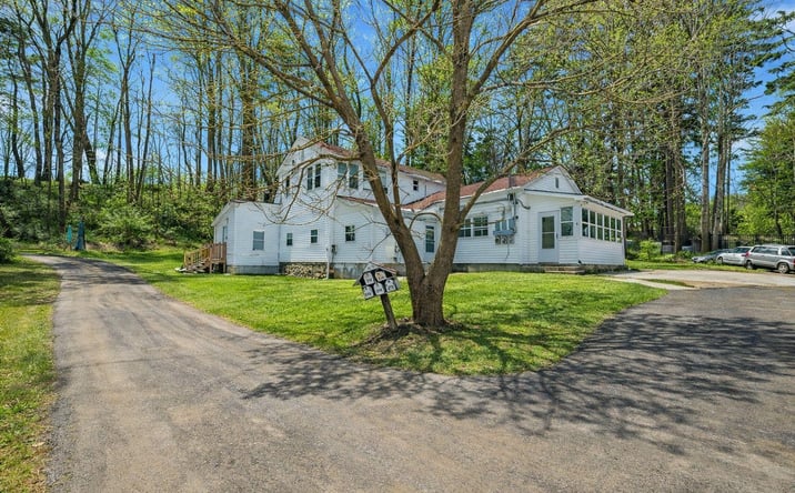 Pictures of Multifamily property located at 21 1/2 Nevins Street, Wawarsing, NY 12428 for sales - image #1