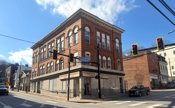 Pictures of Mixed Use property located at 500 S Main St, Pittsburgh, PA 15220 for sales - image #1