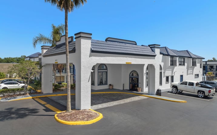 Pictures of Hospitality property located at 8750 E Colonial Dr, Orlando, FL 32817 for sales - image #1