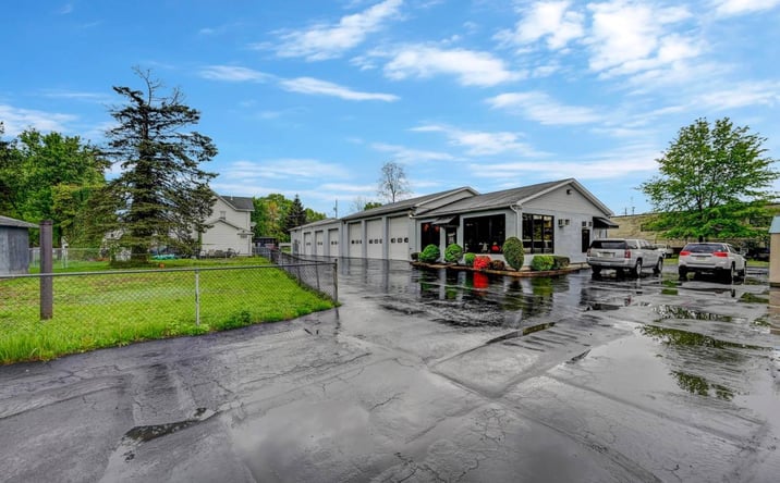 Pictures of Office property located at 18 Electric Street, Scranton, PA 18509 for sales - image #1