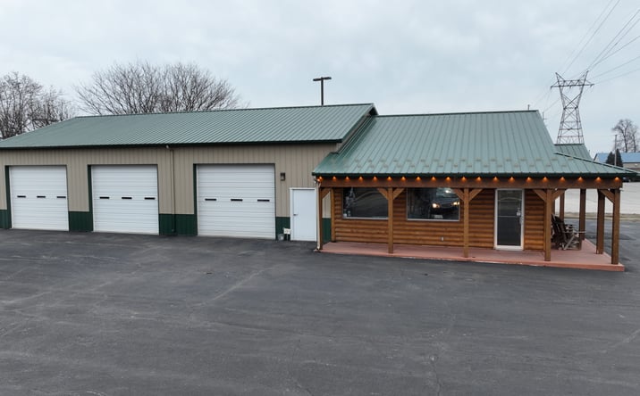 Pictures of Retail property located at 115 N 6th St, Monticello, IN 47960 for sales - image #1