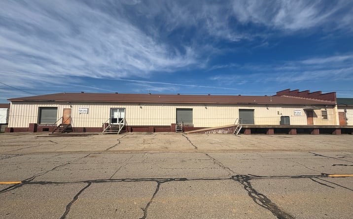 Pictures of Industrial property located at 7718 Fort Chaffee Blvd, Fort Smith, AR 72916 for sales - image #1