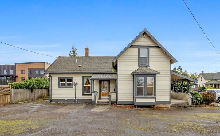 Pictures of Office property located at 830 Saginaw St S, Salem, OR 97302 for sales - image #1