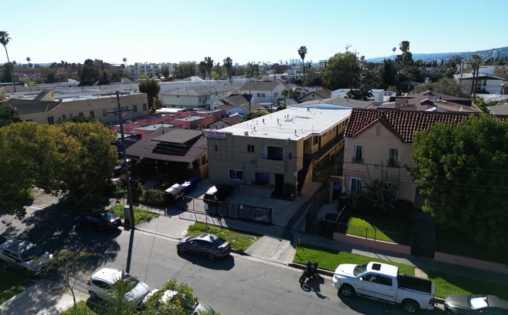 Pictures of Multifamily property located at 1193 N Ardmore Ave, Los Angeles, CA 90029 for sales - image #1