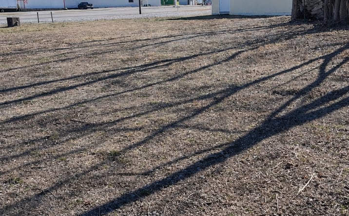 Pictures of Land property located at 669 E Collier St, Marionville, MO 65705 for sales - image #1