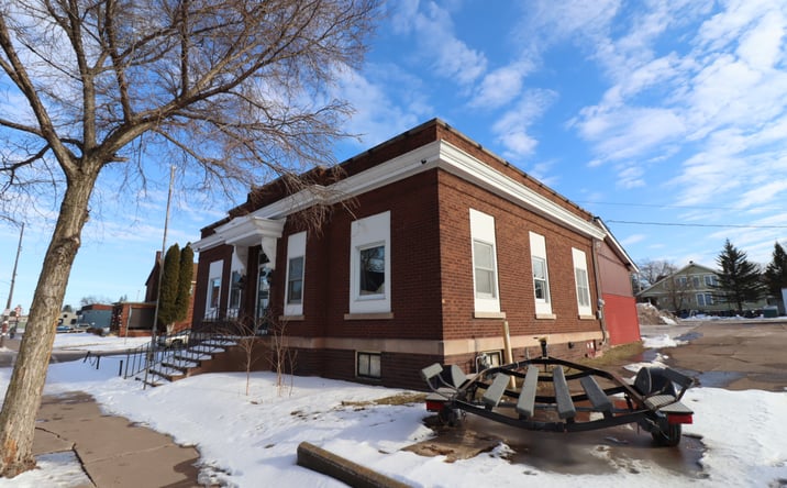 Pictures of Mixed Use, Office, Retail property located at 220 Main St E, Ashland, WI 54806 for sales - image #1