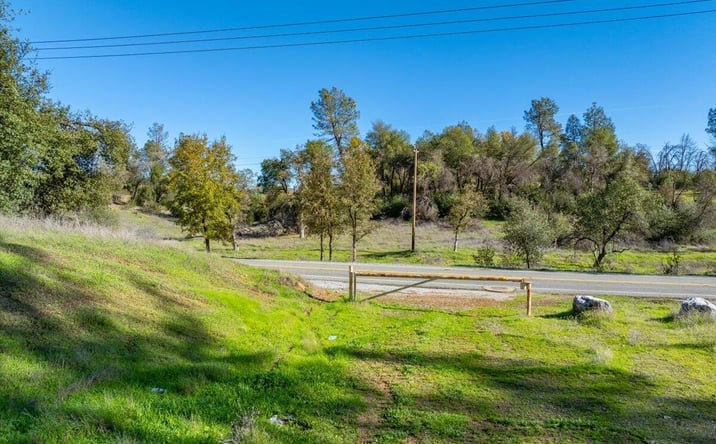Pictures of Land property located at 007 Washington St, Shasta Lake, CA 96019 for sales - image #1
