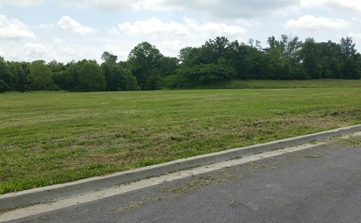 Pictures of Land property located at Lot 10 FINANCIAL Loop, Carbondale, IL 62901 for sales - image #1