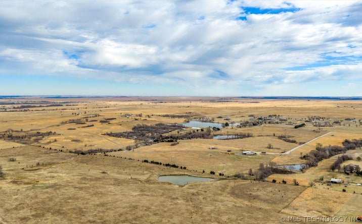 Pictures of Land property located at 399748 W 1781 Drive, Bartlesville, OK 74006 for sales - image #1