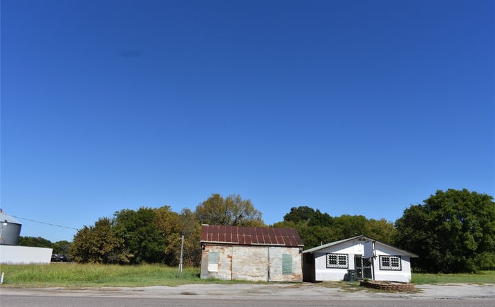 Pictures of Mixed Use, Retail property located at 507 E Main Street, Madill, OK 73446 for sales - image #1