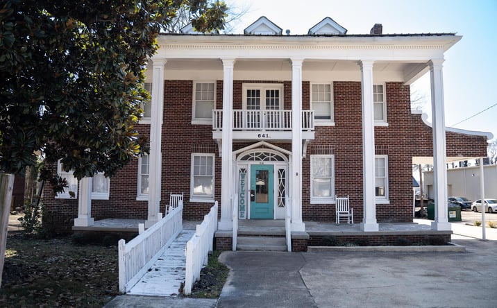 Pictures of Special Purpose property located at 641 West Main Street, Tupelo, MS 38804 for sales - image #1