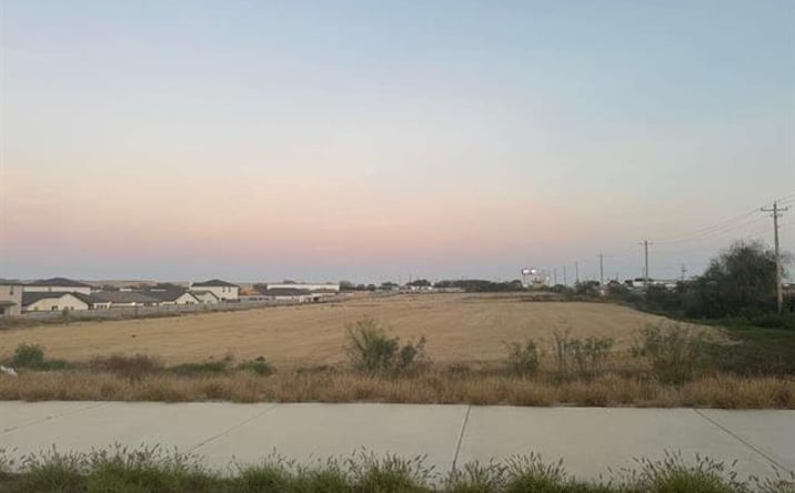 Pictures of Land property located at TX-359, Laredo, TX 78043 for sales - image #1