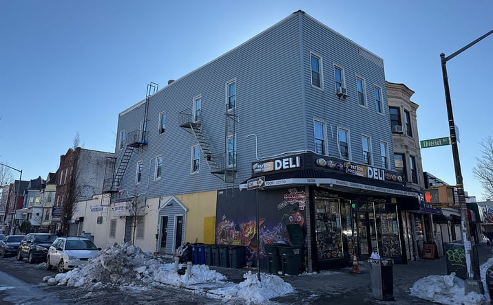 Pictures of Mixed Use property located at 1838 Westchester Ave, New York City, NY 10472 for sales - image #1