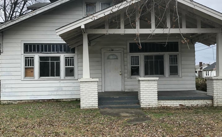 Pictures of Multifamily property located at 126 McCorry Street, Jackson, TN 38301 for sales - image #1