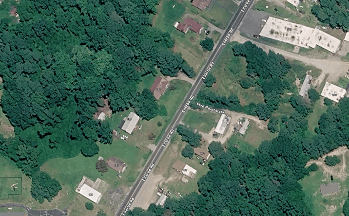 Pictures of Mobile Home Park property located at 104 Five Pts Rd, Rockingham, NC 28379 for sales - image #1