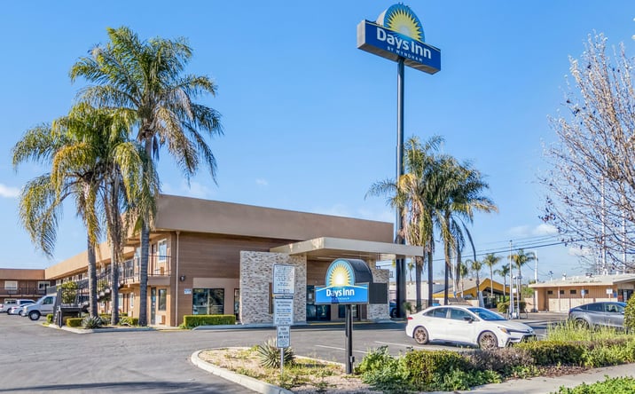 Pictures of Hospitality property located at 1215 R St, Merced, CA 95341 for sales - image #1