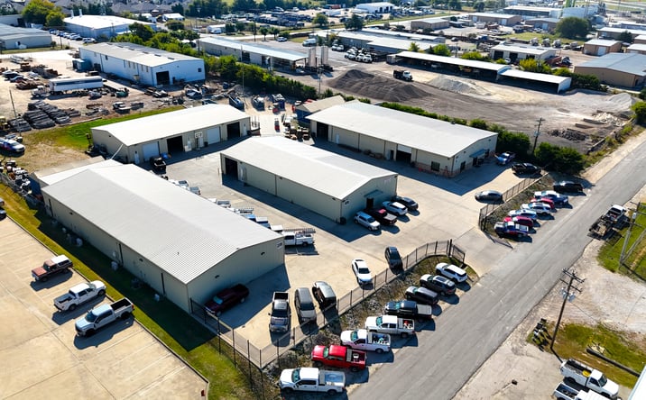 Pictures of Industrial property located at 870 Dividend St, Midlothian, TX 76065 for sales - image #1
