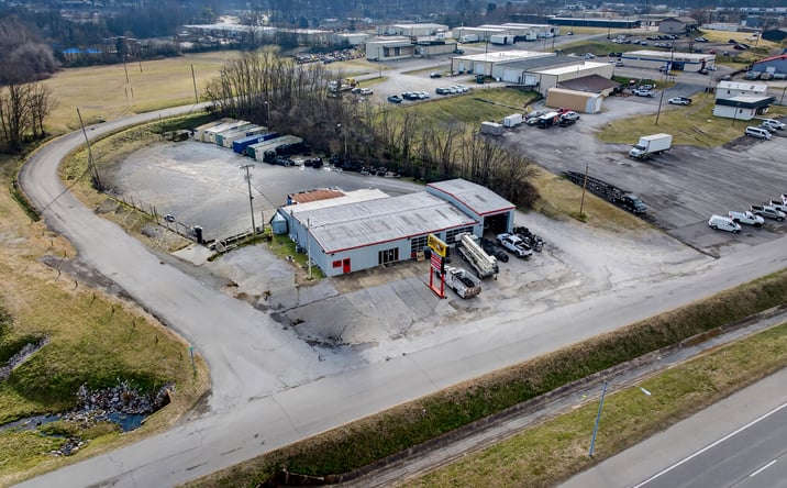 Pictures of Industrial property located at 2117 Carmack Blvd, Columbia, TN 38401 for sales - image #1