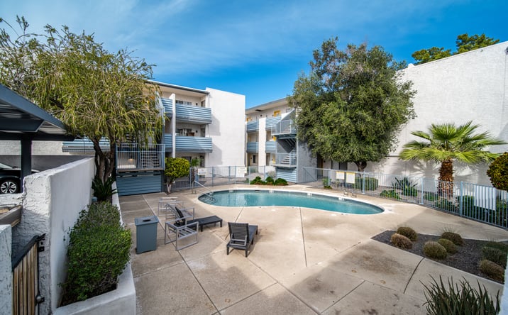 Pictures of Multifamily property located at 2930 N 52nd St, Phoenix, AZ 85018 for sales - image #1