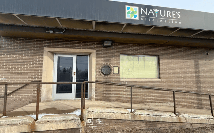 Pictures of Office, Retail property located at 2521 S Cedar St, Lansing, MI 48910 for sales - image #1