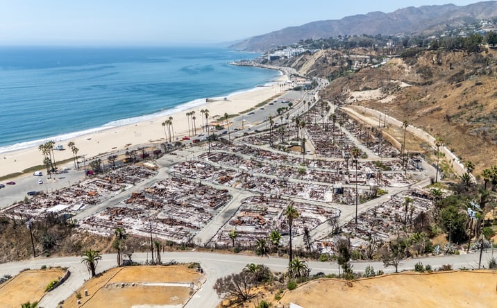 Pictures of Land property located at 16321 Pacific Coast Hwy, Los Angeles, CA 90272 for sales - image #1