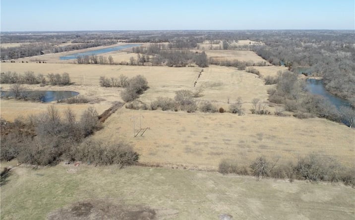 Pictures of Land property located at 0000 E Hwy 160 Street, Pittsburg, KS 66762 for sales - image #1