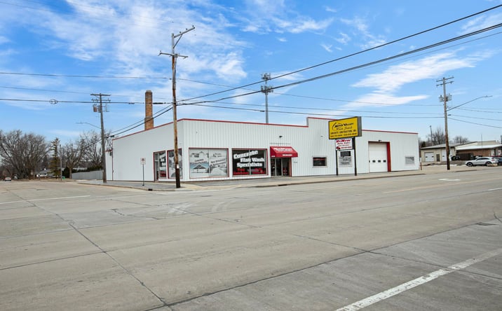 Pictures of Special Purpose property located at 1610 W Wisconsin Avenue, Appleton, WI 54914 for sales - image #1