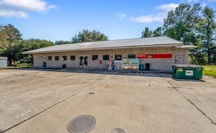 Pictures of Retail property located at 615 7th Ave, Oberlin, LA 70655 for sales - image #1