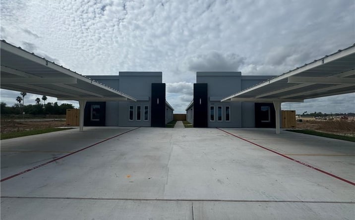 Pictures of Multifamily property located at 909 Glory, Alamo, TX 78589 for sales - image #1