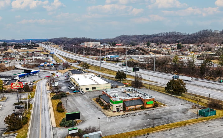 Pictures of Retail property located at 3173 Linden Dr, Bristol, VA 24202 for sales - image #1