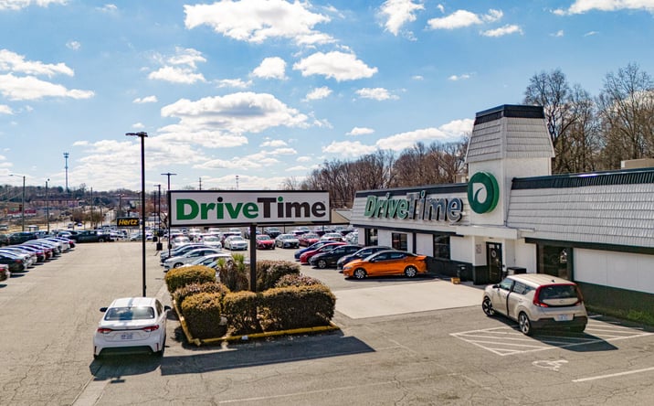 Pictures of Retail property located at 1370 Peters Creek Pkwy, Winston-Salem, NC 27103 for sales - image #1