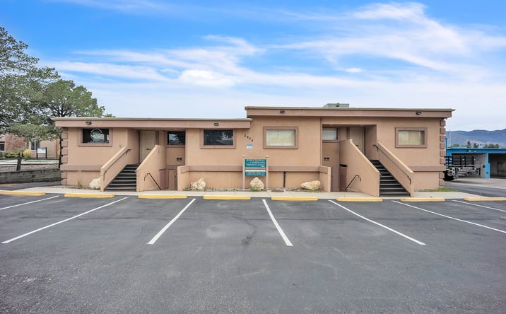 Pictures of Office property located at 2924 Beacon St, Colorado Springs, CO 80907 for sales - image #1