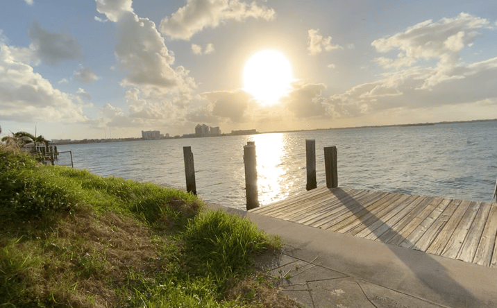Pictures of Land property located at 1115 N Shore Dr, Miami Beach, FL 33141 for sales - image #1