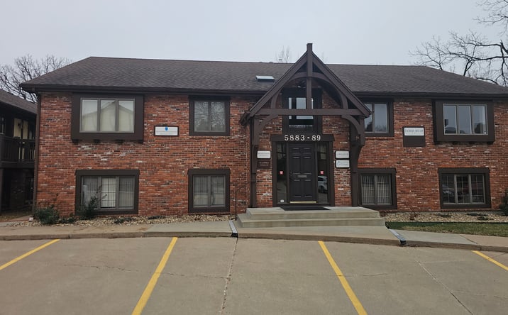 Pictures of Office property located at 5885 Southwest 29th Street, Topeka, Topeka, KS 66614 for sales - image #1