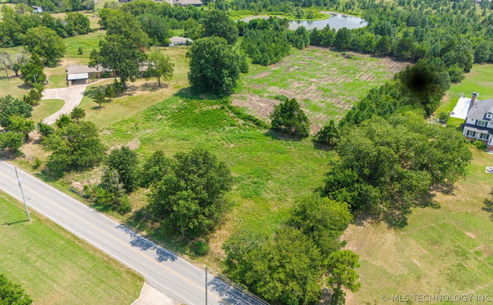 Pictures of Land, Multifamily property located at 2 E 106th Street N, Owasso, OK 74055 for sales - image #1