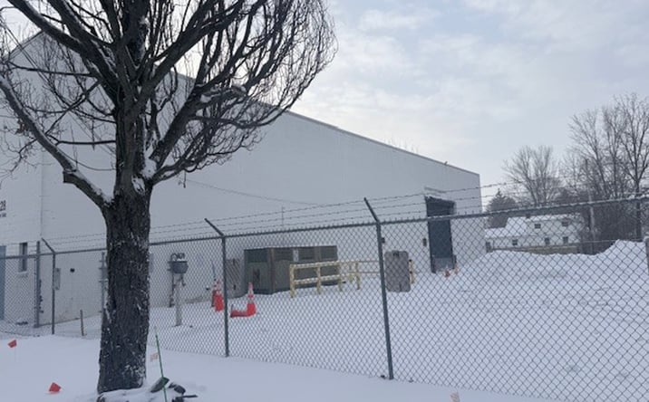 Pictures of Industrial property located at 1828 Palmer, Kalamazoo, MI 49001 for sales - image #1