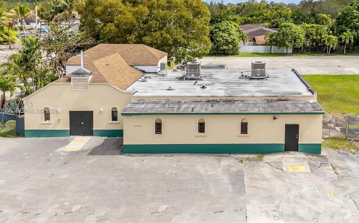 Pictures of Special Purpose property located at 15343 NW 2nd Ave, Miami, FL 33169 for sales - image #1