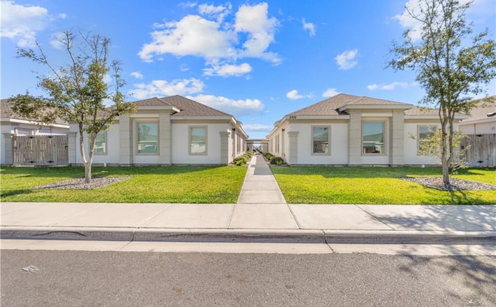Pictures of Multifamily property located at 5709 Sandpiper Avenue, Mission, TX 78573 for sales - image #1