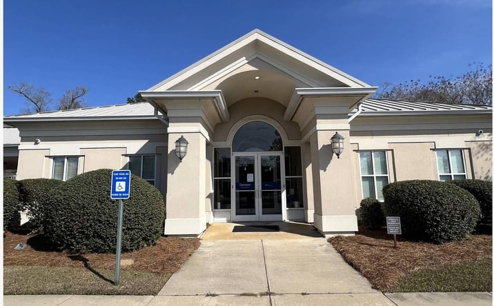 Pictures of Retail property located at 504 N Main St, Sylvester, GA 31791 for sales - image #1